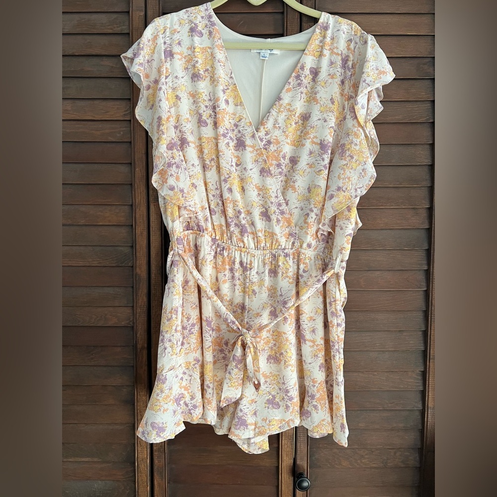 She + Sky Floral Print Romper